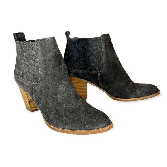 Dolce Vita Gray Ankle Boots - Picture 1 of 11